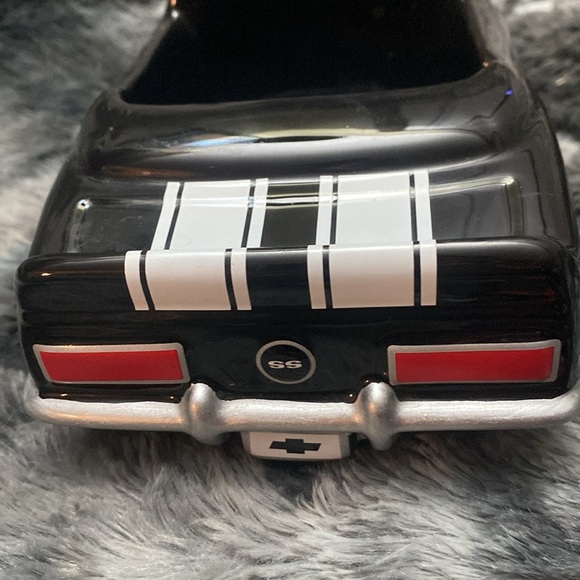 CHEVROLET CAMARO SS 1967 CERAMIC
CAR TELEFLORA GIFT - Picture 12 of 16